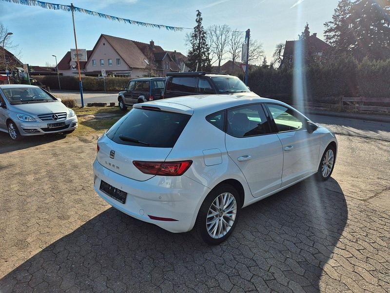 Gebraucht Seat Leon Style 116 PS (85 kW) 2019 Weiß Limousine