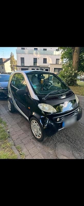 Schwarz Gebraucht 2002 Smart ForTwo Coupé Coupé | 900 € (Guter Preis) - Bild 1/4