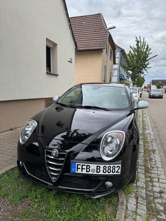 Schwarz Gebraucht 2016 Alfa Romeo MiTo Kleinwagen | 6.400 € (Superpreis) - Bild 1/4