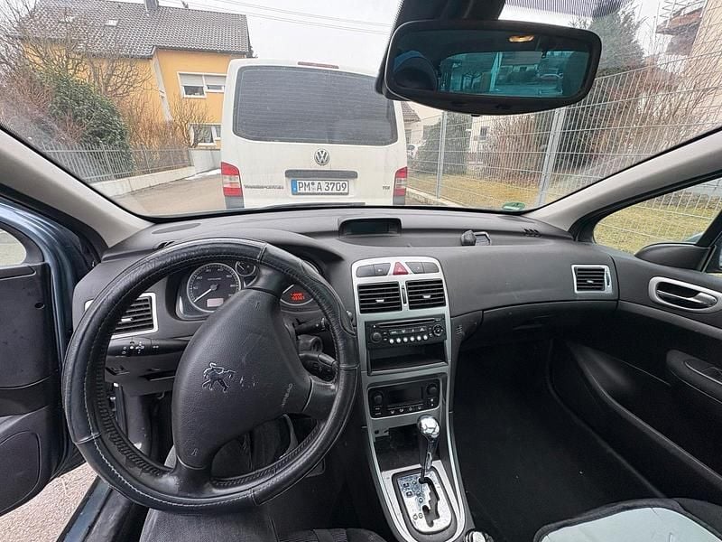 Blau Gebraucht 2005 Peugeot 307 Kombi | 2.500 € (Fairer Preis) - Bild 1/4