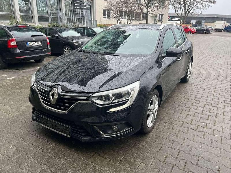 Schwarz Gebraucht 2017 Renault Mégane GrandTour Kombi | 10.990 € (Fairer Preis) - Bild 1/4