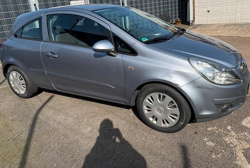 Gebraucht Opel Corsa 80 PS (58 kW) 2007 Silber Kleinwagen
