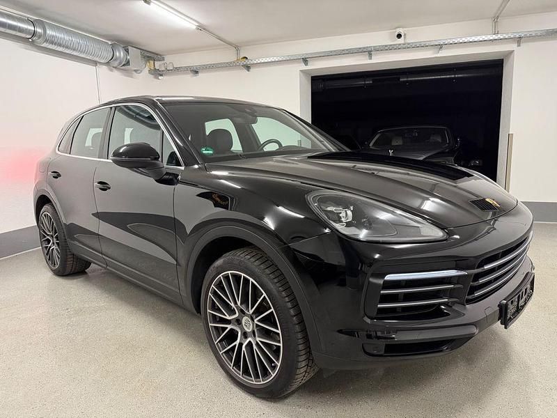 Gebraucht Porsche Cayenne 340 PS (250 kW) 2019 Tiefschwarz SUV