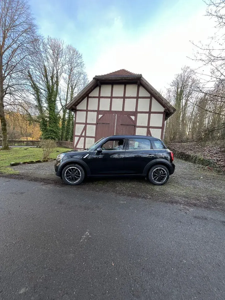 Gebraucht Mini Cooper D 111 PS (81 kW) 2015 Schwarz Kleinwagen