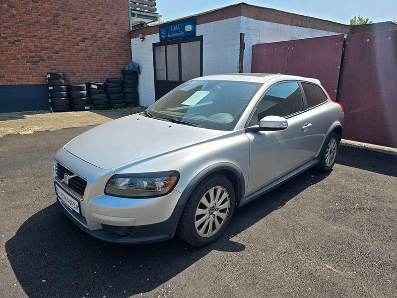 Silber Gebraucht 2007 Volvo C30 Momentum Kleinwagen | 1.999 € (Fairer Preis) - Bild 1/4