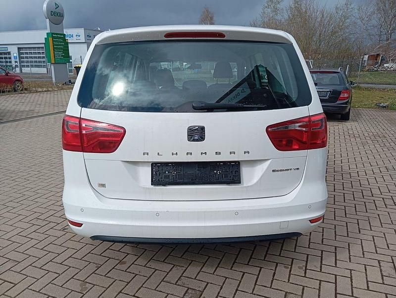 Gebraucht Seat Alhambra Reference 116 PS (85 kW) 2013 Weiß Van / Kleinbus