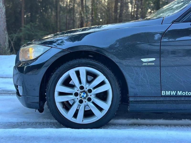 Gebraucht BMW 320 Performance 177 PS (130 kW) 2008 Schwarz Kombi