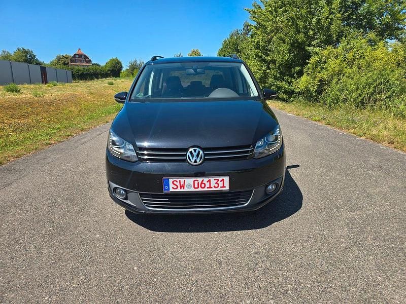 Gebraucht VW Touran Comfortline 105 PS (77 kW) 2011 Schwarz Van / Kleinbus