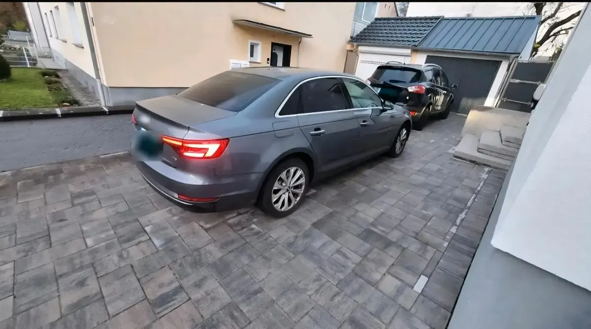 Gebraucht Audi A4 Design 150 PS (110 kW) 2016 Limousine