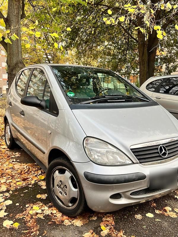 Silber Gebraucht 2003 Mercedes A160 Limousine | 1.600 € (Fairer Preis) - Bild 1/4