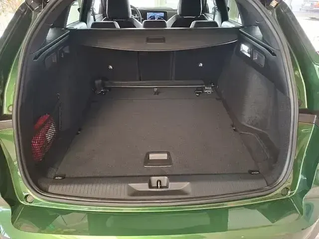 Gebraucht Opel Astra Ultimate 145 PS (106 kW) 2026 Grün Kombi