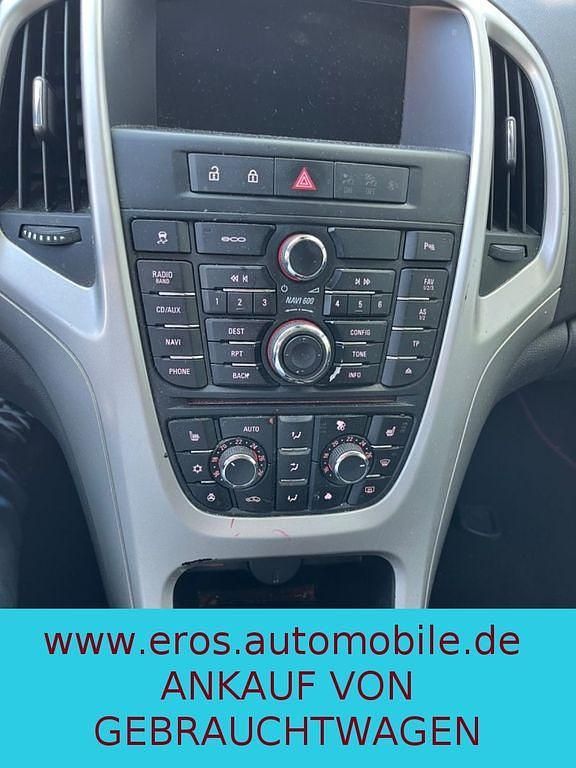Gebraucht Opel Astra Active 110 PS (80 kW) 2014 Schwarz Kombi