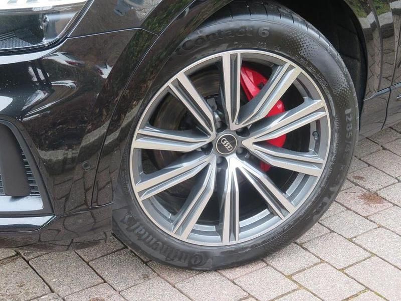 Gebraucht Audi Q8 S-Line 286 PS (210 kW) 2023 Schwarz SUV