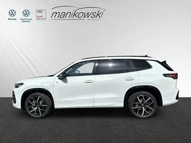 Gebraucht VW Tayron R-line 150 PS (110 kW) 2026 Weiß SUV