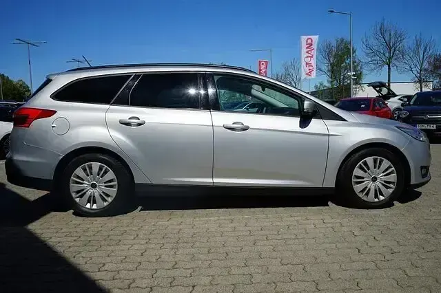 Gebraucht Ford Focus 118 PS (86 kW) 2018 Silber