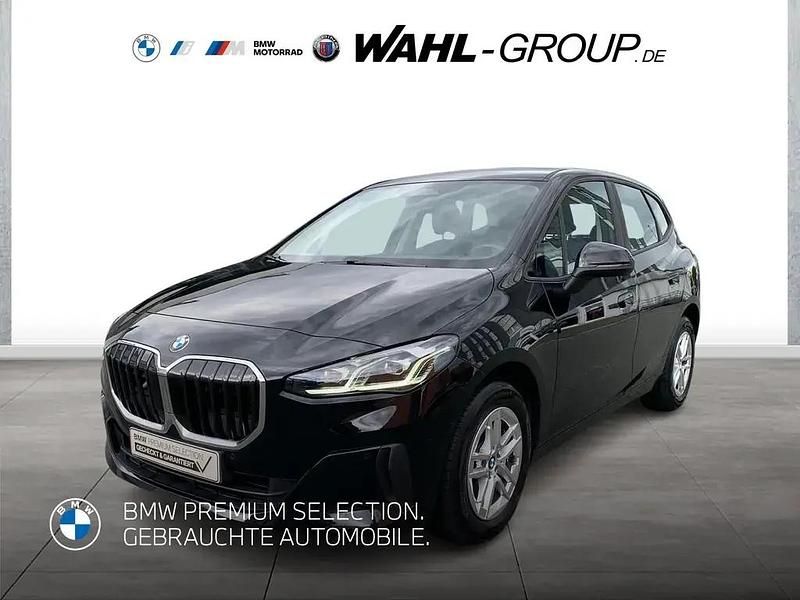 Schwarz Gebraucht 2022 BMW 218 Active Tourer Efficient Dynamics Van / Kleinbus | 22.690 € (Superpreis) - Bild 1/4