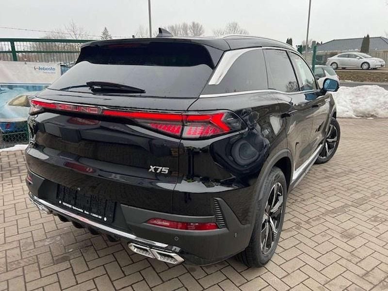 Neu Baic X75 177 PS (130 kW) 2026 Schwarzmetallic SUV