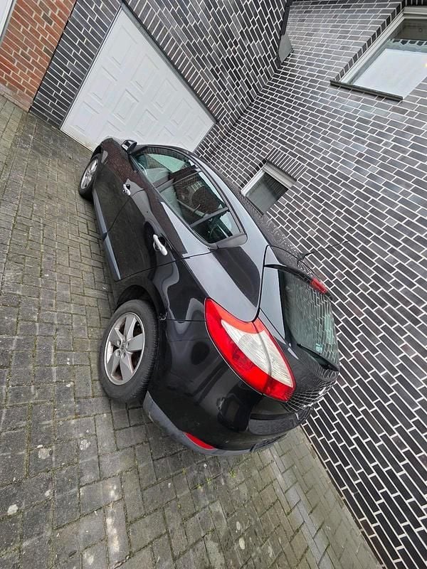 Gebraucht Renault Mégane 130 PS (95 kW) 2009 Schwarz Limousine