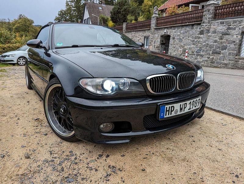 Second-hand BMW 320 Performance 170 CP (125 kW) 2003 Negru Cabrio