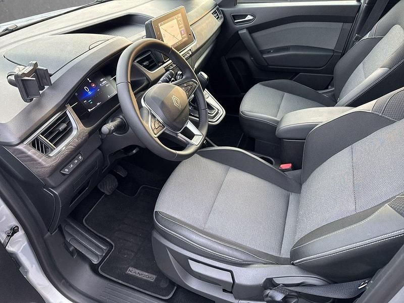 Gebraucht Renault Kangoo Techno 131 PS (96 kW) 2025 Highlandgrau Van / Kleinbus