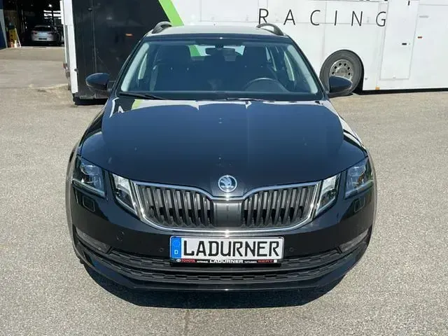 Gebraucht Skoda Octavia Drive 150 PS (110 kW) 2017 Schwarz Kombi