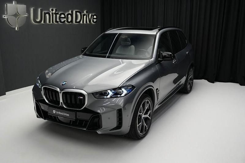 Gebraucht BMW X5 M Sport 530 PS (389 kW) 2024 Grau SUV