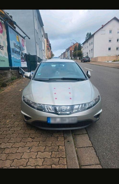 Grau Gebraucht 2006 Honda Civic LS Limousine | 4.300 € (Fairer Preis) - Bild 1/4