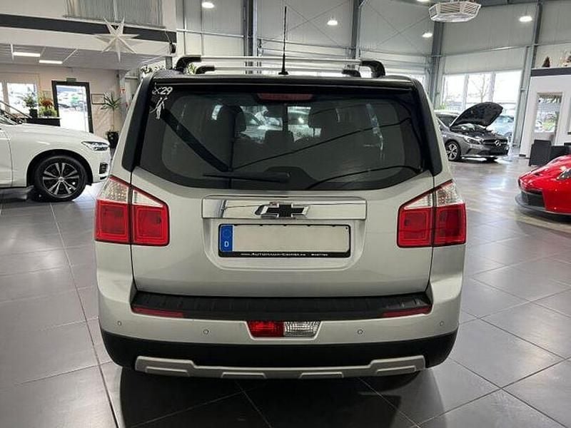 Gebraucht Chevrolet Orlando 163 PS (119 kW) 2012 Silber Van / Kleinbus