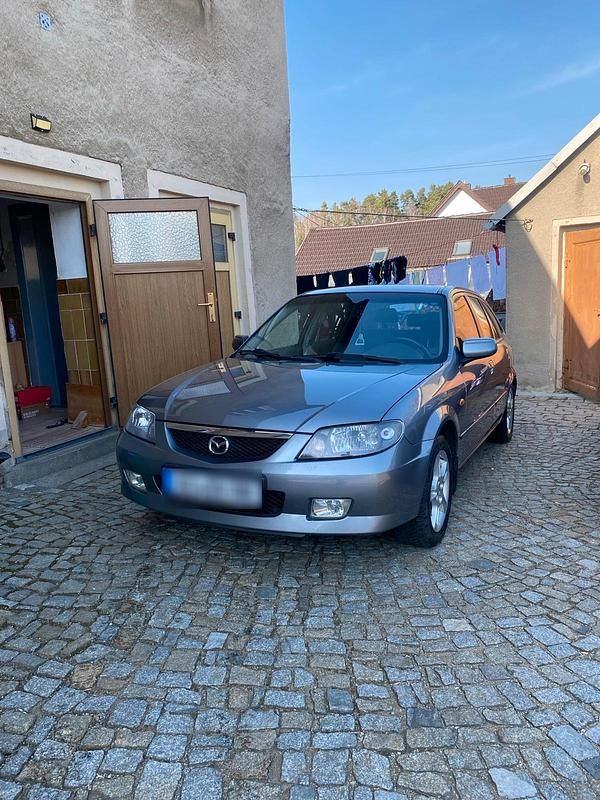 Gebraucht Mazda 323F Sporty 99 PS (72 kW) 2002 Grau Limousine