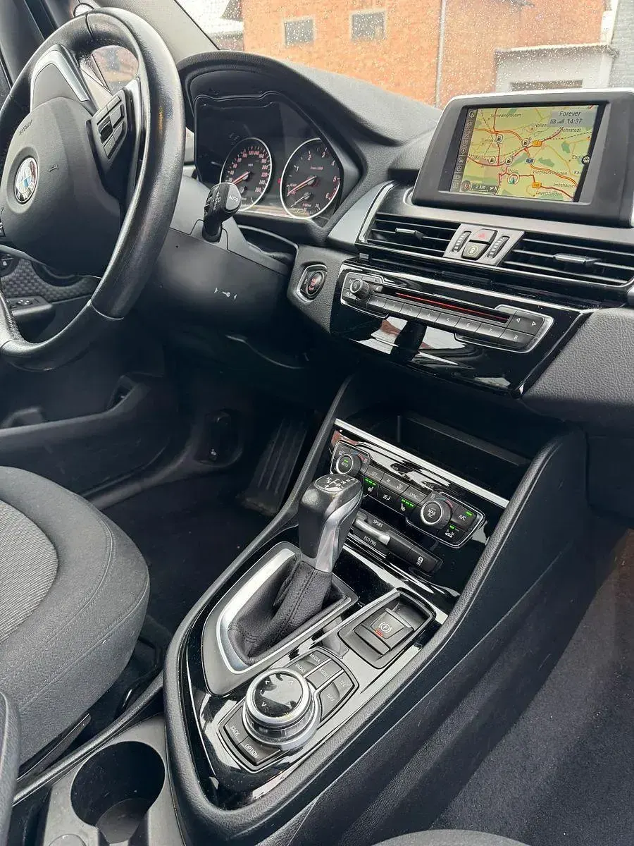 Gebraucht BMW 218 Advantage 150 PS (110 kW) 2017 Weiß Kombi