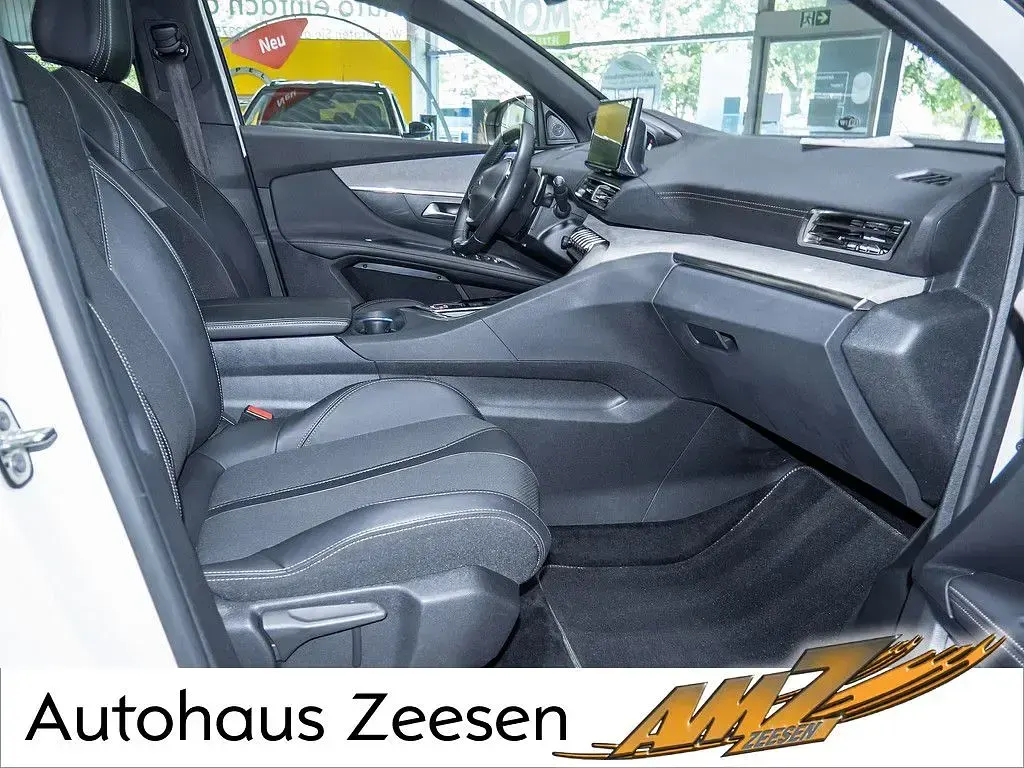 Gebraucht Peugeot 5008 GT 131 PS (96 kW) 2023 Lack weiß SUV