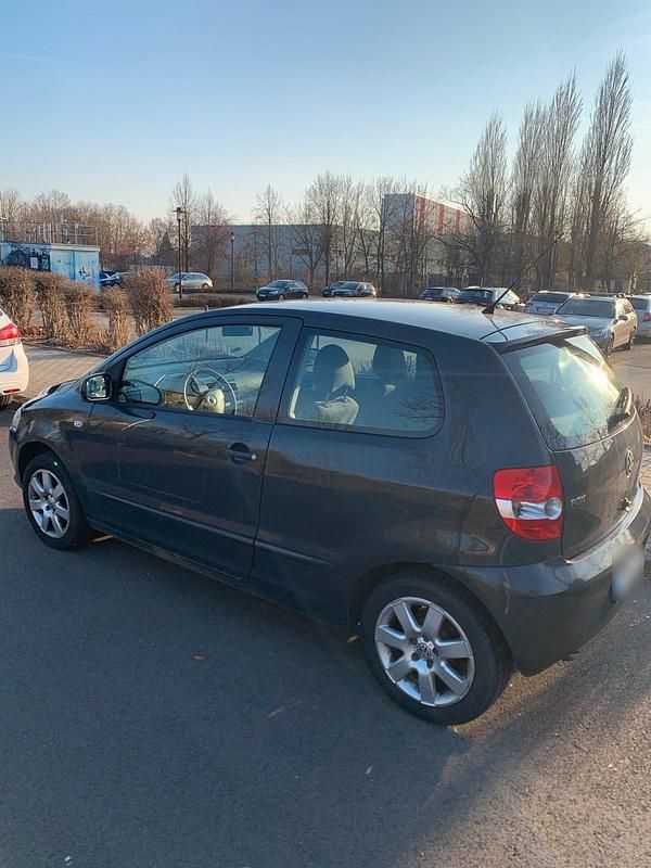 Usata VW Fox 69 CV (50 kW) 2008 Grigio Utilitaria