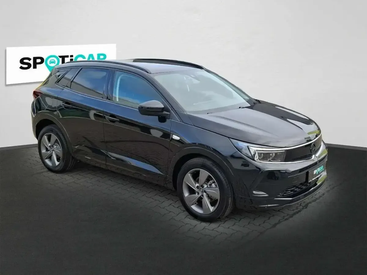 Gebraucht Opel Grandland X 131 PS (96 kW) 2024 Karbon schwarz SUV