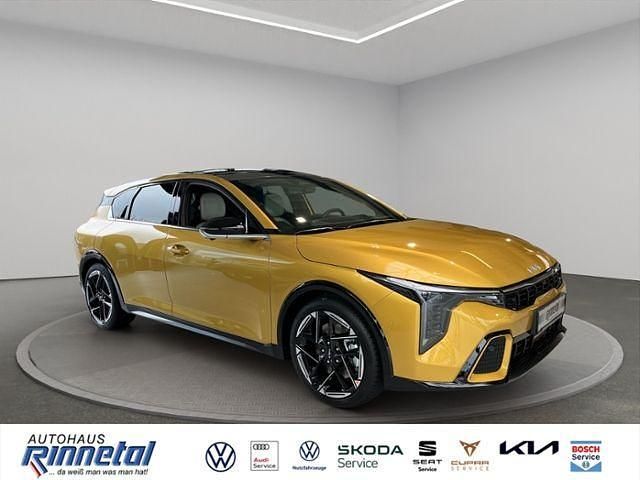 Neu Kia K4 GT-Line 179 PS (131 kW) 2026 Gelb Limousine