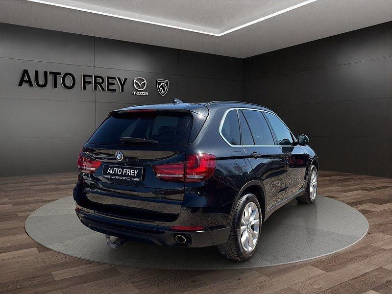 Second-hand BMW X5 Basis 258 CP (189 kW) 2015 Negru SUV