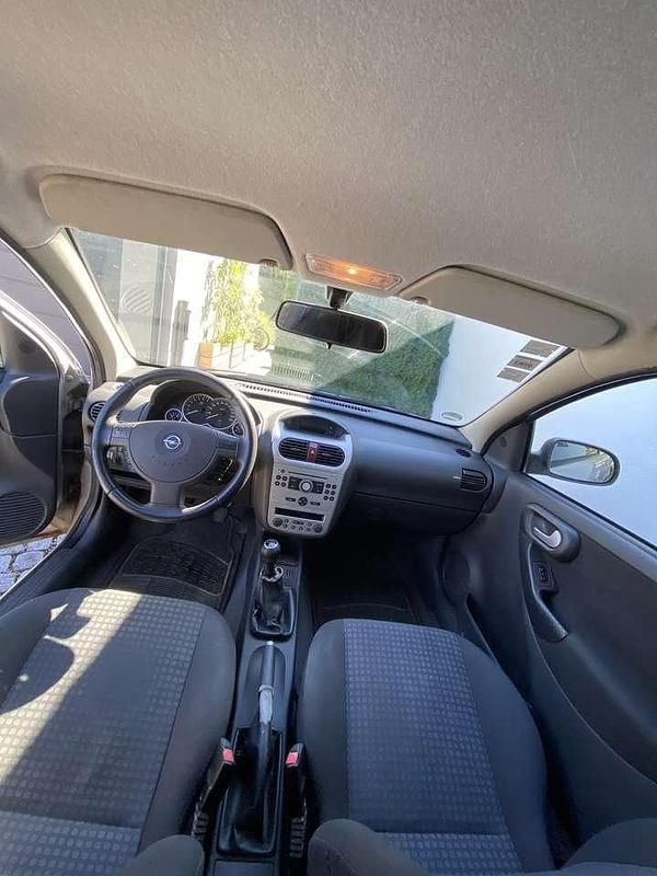 Gebraucht Opel Corsa Edition 80 PS (58 kW) 2005 Grau Kleinwagen