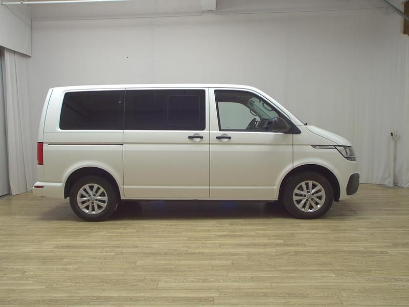Weiss Gebraucht 2020 VW T6.1 Family Van | 28.480 € (Guter Preis) - Bild 1/4