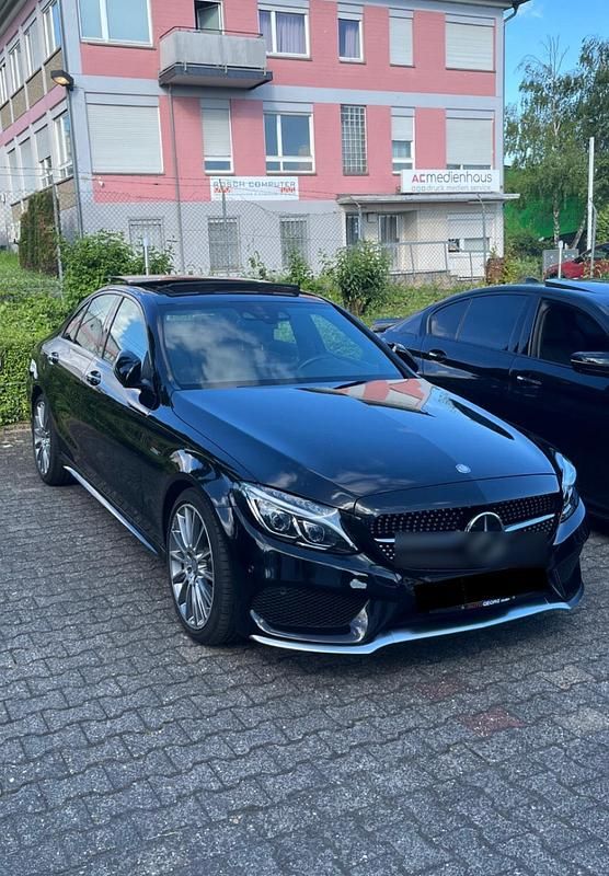Schwarz Gebraucht 2015 Mercedes C450 AMG AMG Limousine | 37.000 € (Etwas zu teuer) - Bild 1/4