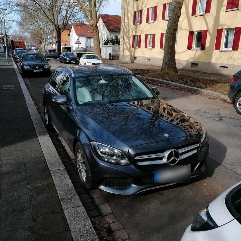 Gebraucht Mercedes C220 170 PS (125 kW) 2016 Grau Kombi