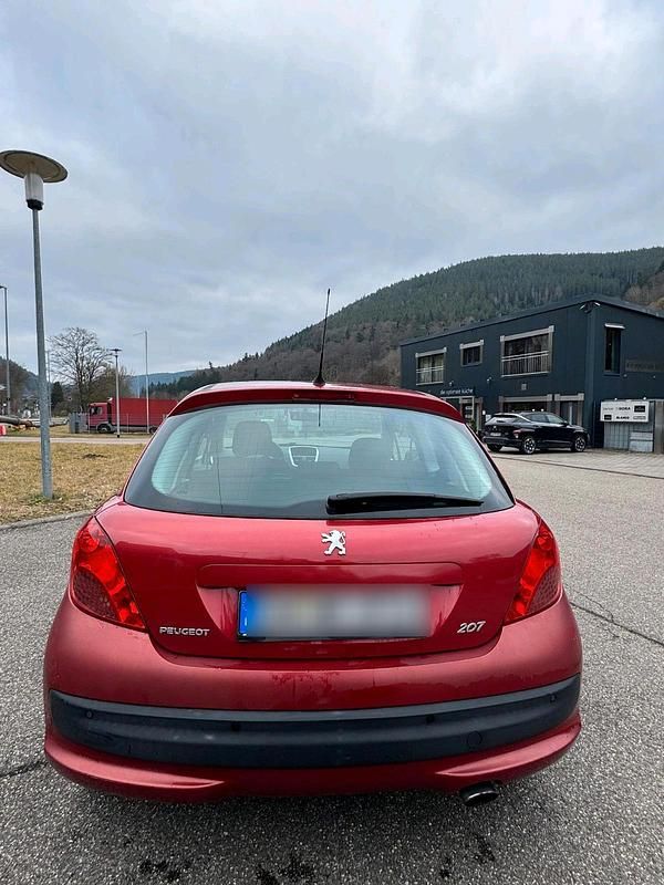 Gebraucht Peugeot 207 2007 Rot Kleinwagen