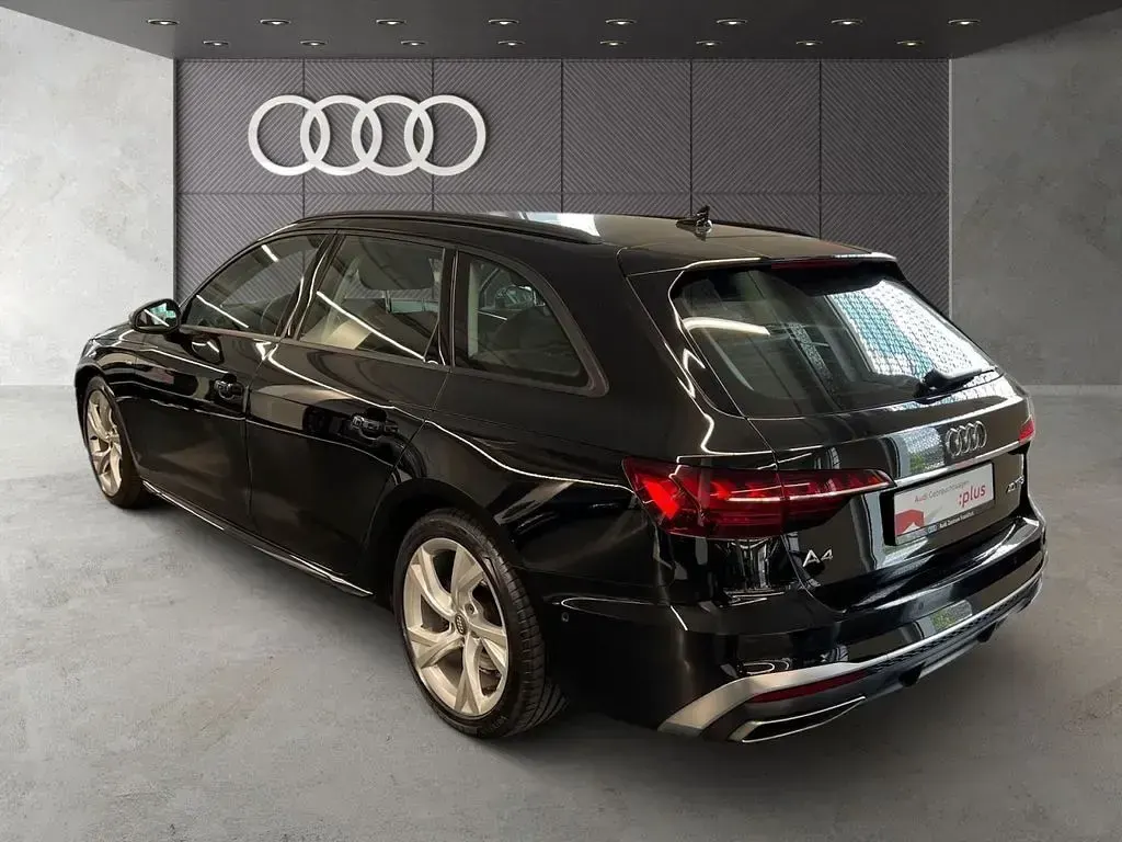 Gebraucht Audi A4 S-Line 204 PS (150 kW) 2022 Schwarz Kombi