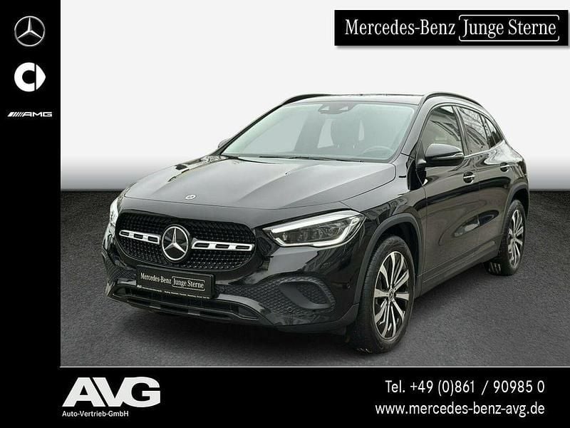 Gebraucht Mercedes GLA220 Progressive 190 PS (139 kW) 2022 Unilack nachtschwarz SUV