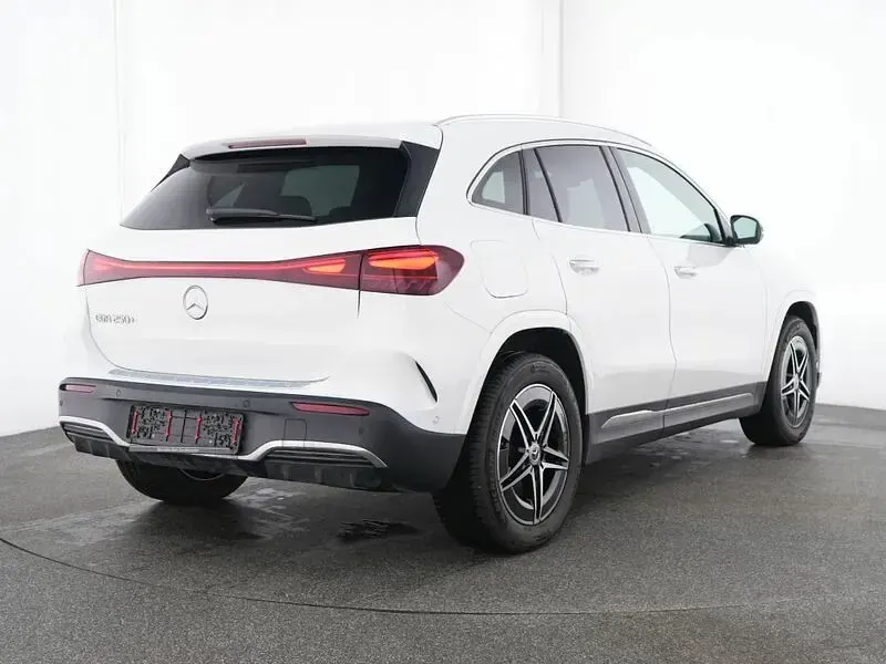 Gebraucht Mercedes EQA250+ Premium 140 kW (191 PS) 2025 Weiß SUV