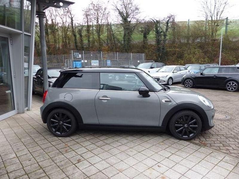 Gebraucht Mini Cooper 100 PS (73 kW) 2017 Andere Kleinwagen