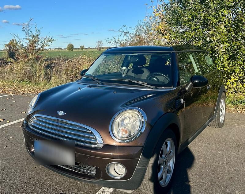 Braun Gebraucht 2008 Mini Cooper Clubman Pepper Kombi | 7.500 € - Bild 1/4