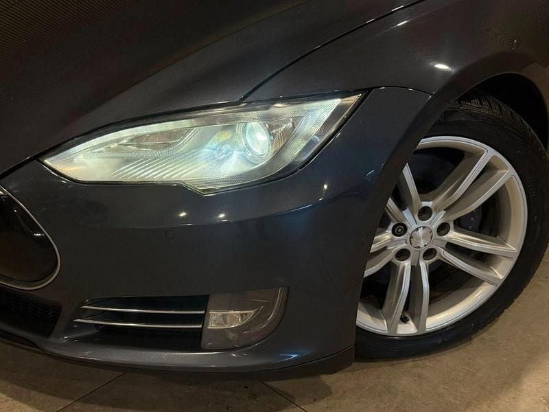 Brugt Tesla Model S 309 kW (421 HK) 2015 Grå Hatchback