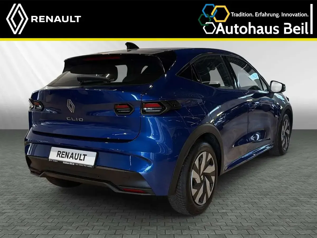 Neu Renault Clio V Evolution 114 PS (83 kW) 2026 Ironblau Limousine