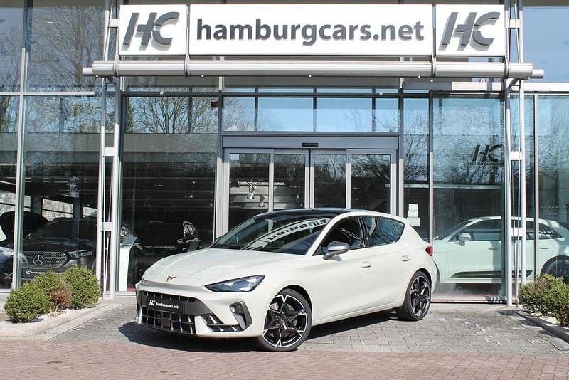 Neu Cupra Leon VZ 300 PS (220 kW) 2025 Grau Limousine