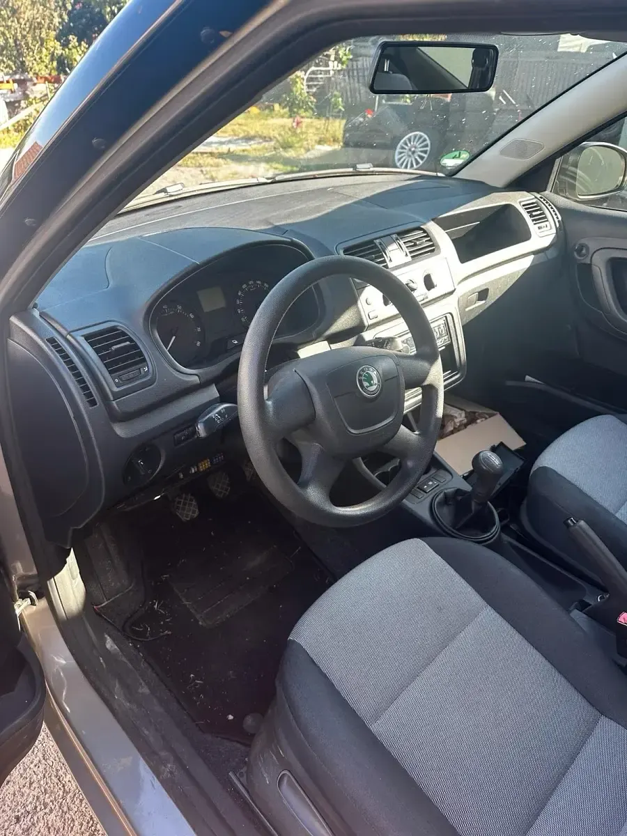 Gebraucht Skoda Fabia 54 PS (39 kW) 2010 Braun Kleinwagen