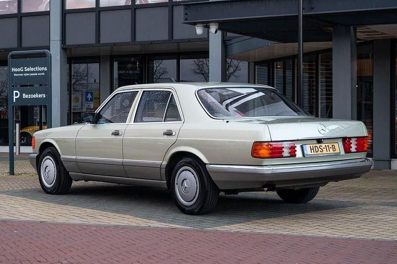 Gebraucht Mercedes S260 SE 166 PS (122 kW) 1986 Grün Limousine